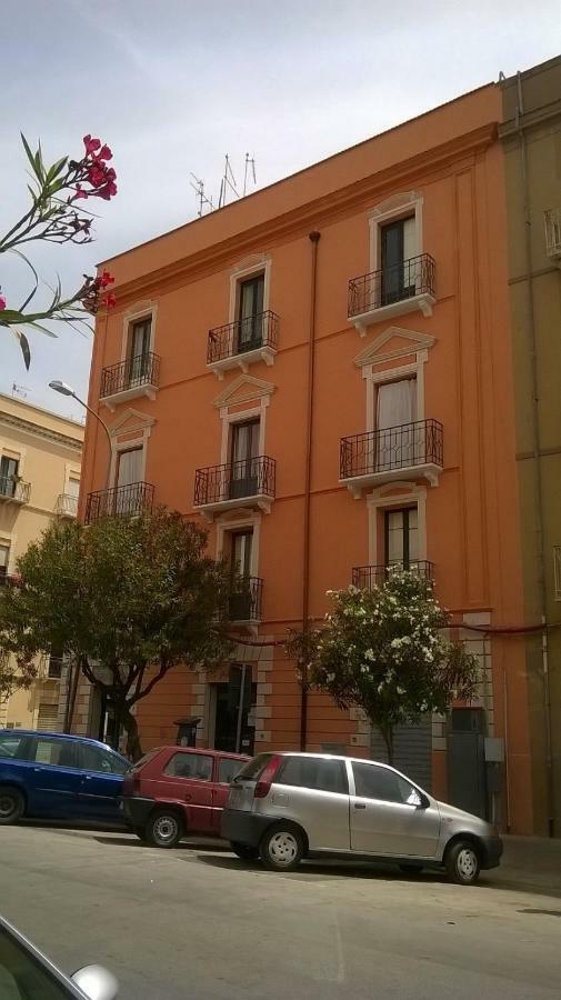 Casetta Al Centro Trapani Exterior foto